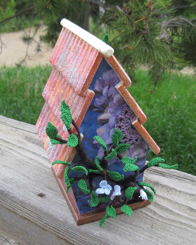 Finished-Birdhouse-backview