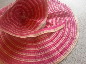 Deconstructing the Hat