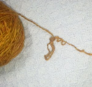 Yarn wrap for broken ends